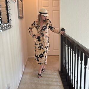 Rachel Zoe small Linen set